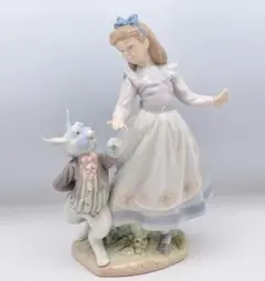 不思議の国のアリス 置物