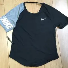 NIKE ナイキ Tシャツ 新品 未使用 Sサイズ