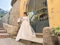 オフショルダーホワイトウェディングドレス 込みセット【イタリア撮影】