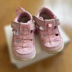 サンダル　サイズ16.0