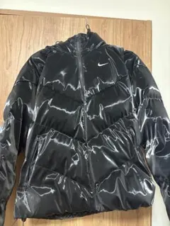 Nike 光沢 ブラック ダウンジャケット