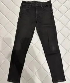 AMERICAN EAGLE 黒スキニー