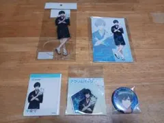 ブルーロック 糸師凛 甚平 ver. アクリルスタンド ＆ 缶バッジ など5点