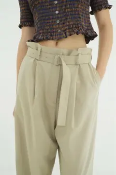 フミカウチダ UNIFORM WEAPON 2-TUCK PANTS - メルカリ