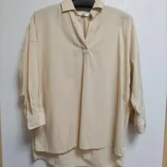 UNIQLO ベージュ 五分袖プルオーバー