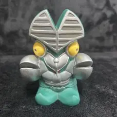 ウルトラマンシリーズ バルタン星人 貯金箱 陶器 レトロ 当時物 約10cm