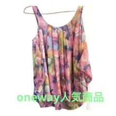 未使用　oneway 花柄プリントタンクトップのサムネイル