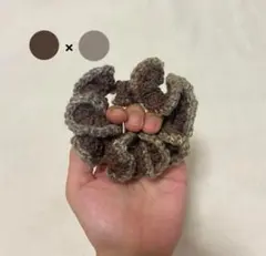 ハンドメイド　かぎ編み　編み物　フリル　シュシュ