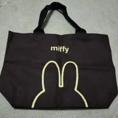 Item thumbnail for item 96e8ef7d-5b4c-4327-9e19-74cb0c9f363f