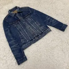 Item thumbnail for item 3a428b5d-3ed7-451d-912c-ef20a5a65930