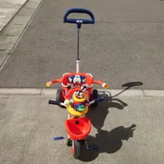 三輪車