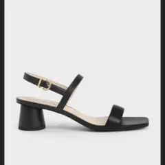 CHARLES & KEITH バックストラップサンダルのサムネイル