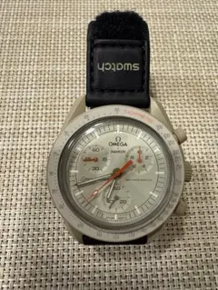 OMEGA x Swatch ムーンスウォッチ　ジュピターのサムネイル