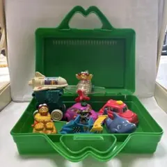 Item thumbnail for item e7d6cdd8-5f62-46a7-b036-26fe4c38fcc0