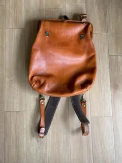 HERZ ヘルツ レザー リュック バックパックのサムネイル