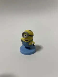 ミニオン　フィギュア2個セット　チョコエッグ