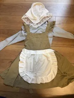 【110】シンデレラ　ボロ服　仮装　コスチューム　ビビデバビデブティック　変身前