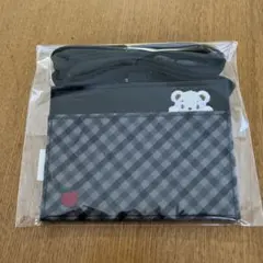 ファミリア　ネームホルダー　黒系　ファミリアチェック