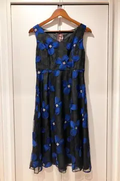 未使用⭐︎バイカラーフラワー ワンピース Diagram