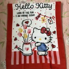 新品未使用　Hello Kitty フェイスタオル ハートと花