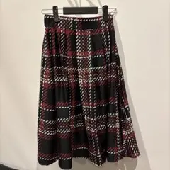 M.deuxフレアスカート M 黒・赤・白 チェック柄のサムネイル