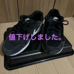 Nike ブラック スニーカー