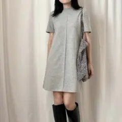 美品 ZARA ショートソフトワンピース