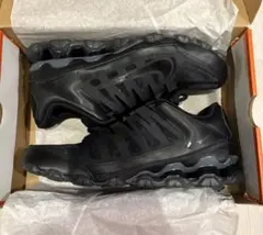 NIKE REAX 8TR ブラック　スニーカー ナイキ　メンズ