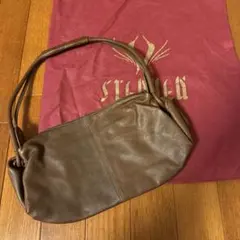 Item thumbnail for item fd3058e0-0eac-48e0-a23c-4aa8f1cb6249