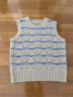 ニットベスト ベージュと青のストライプ