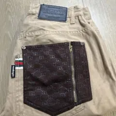 GUCCI グッチ GG柄 カスタムパンツ ベージュ ジップポケット リメイクのサムネイル