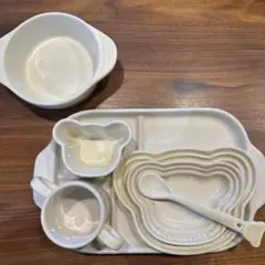 LE CREUSET ベビー用食器セットのサムネイル