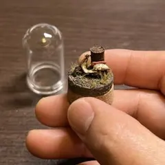 【ミニチュア風景アート】 空き地の廃バイク コルクベースジオラマ