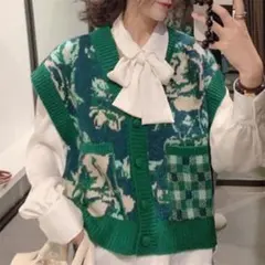 ZARA ニットベスト　Sサイズ