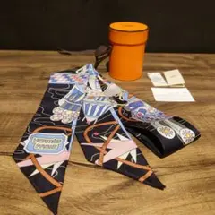 HERMES ツイリー　美品のサムネイル