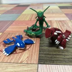 ポケモン　モンコレ　レックウザ　グラードン　カイオーガ　ミニフィギュア3体セット