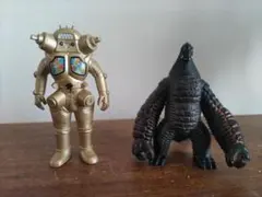 ウルトラQ タイニビッツ 4体セット - メルカリ