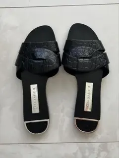ZARA サンダル フラットサンダル フラットデザイン 夏用
