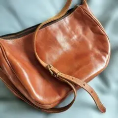 本革 ショルダーバッグ