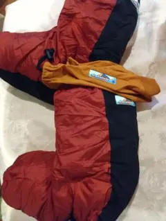 Coleman 寝袋キッズ1つ コストコ大人用2つ - メルカリ