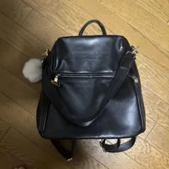2WAY ブラック リュックサック ファーチャーム付き