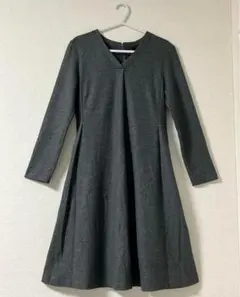 アンタイトル UNTITLED　ワンピース　上品　フォーマル　グレー