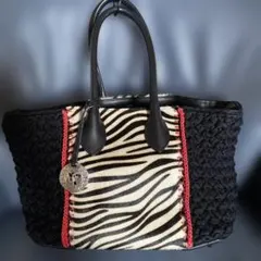 Item thumbnail for item d93be703-0a32-4a16-b93a-663b79d8f715