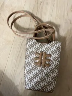 Item thumbnail for item bcb15927-1472-4573-ad9e-200140cc81bd