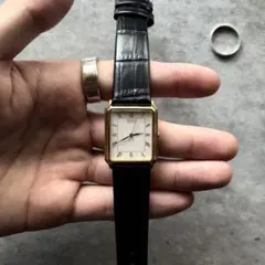 90s Vintage Seiko 腕時計 タンク ローマン文字盤 レクタン - メルカリ