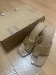 RANDA トングミュール ベージュ Sサイズのサムネイル