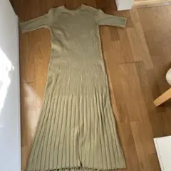 お値下げ　中古　emmi atelier ニットワンピース