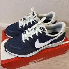 NIKE スニーカー ワッフルデビュ　メンズシューズ　ネイビー　箱付き26cmのサムネイル