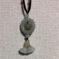 ヒスイ 翡翠　ネックレス