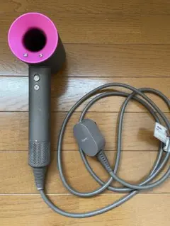 新品黒シリコンカバー　ダイソン　ドライヤー　メンテナンス済　Dyson hd08 新品黒シリコンカバー ダイソン ドライヤー メンテナンス済 Dyson hd08